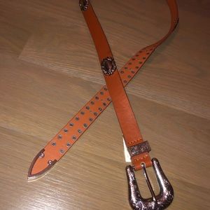 Brown leather belt!!! Great quality